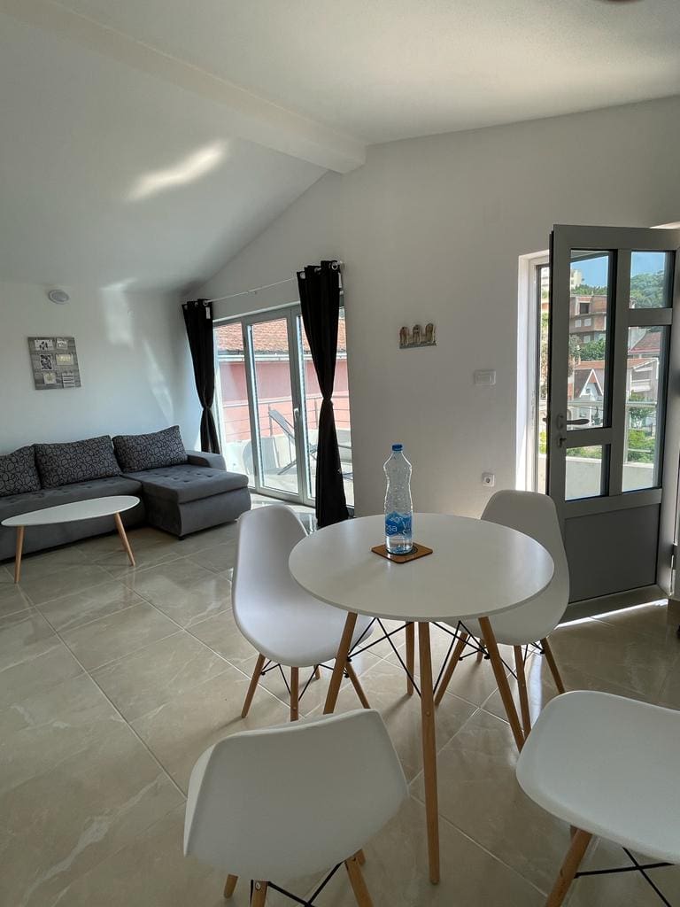 Stunning New House for Sale in Utjeha Montenegro – 3 Apartments, Sea Views & Investment Potential — Montenegro