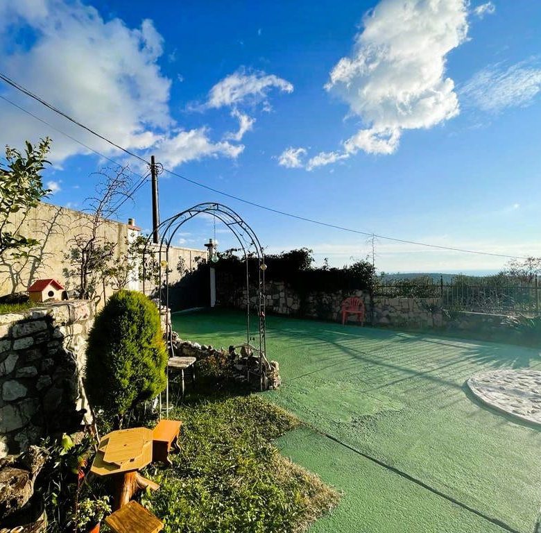🏡 Sea View Property in Sutomore –For Sale  210m² Home with Rooftop Terrace — Montenegro
