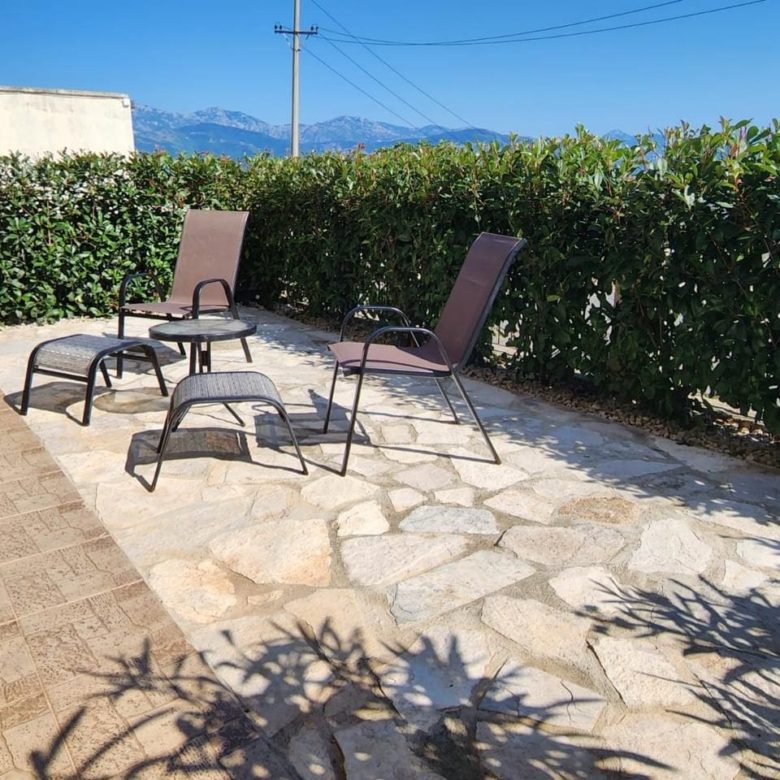 🏡 Häuser zum Verkauf in Tivat – Premium-Villa mit 3 Schlafzimmern in Radovići — Montenegro