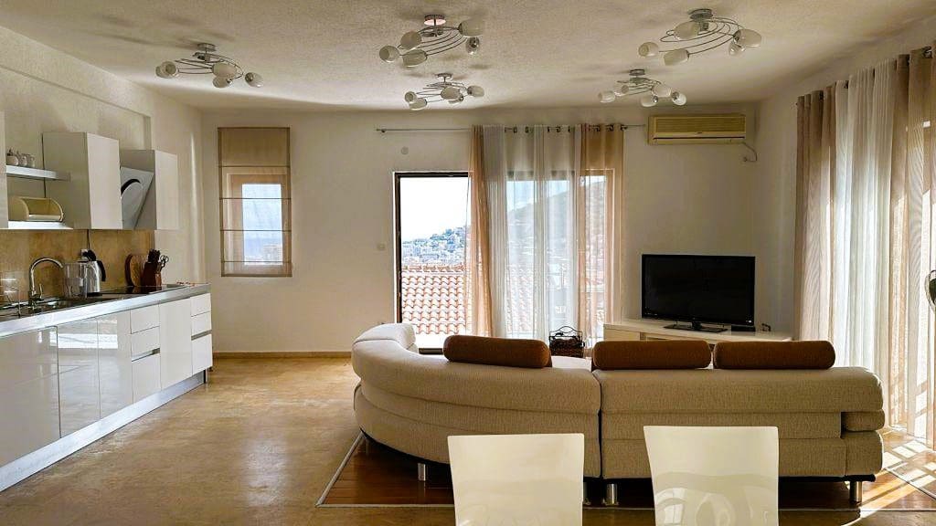 Spacious 124m² Sea View Apartment for Sale in Budva Lazi-In Process of Legalization — Montenegro
