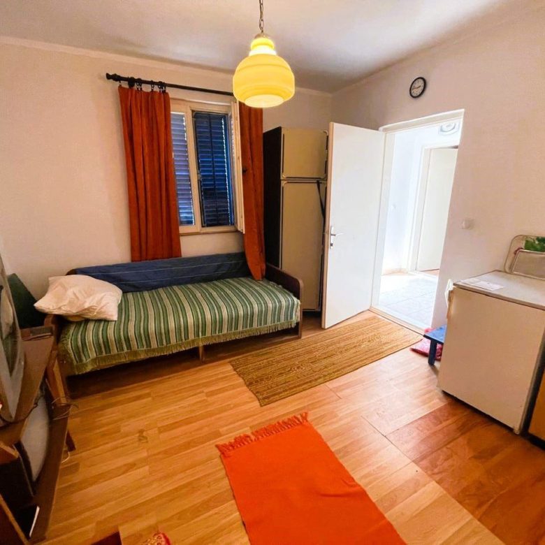 🏠 Affordable Property in Sutomore – €70,000 Opportunity with Sea View - In Process of Legalization — Montenegro