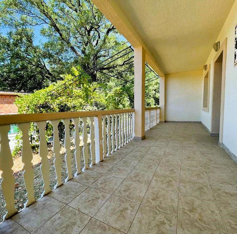 Charming House with Sea View in Sutomore | 146m² Ideal Family Home — Montenegro