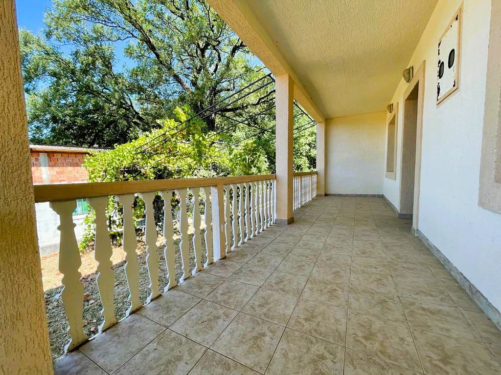 Charming House with Sea View in Sutomore | 146m² Ideal Family Home — Montenegro