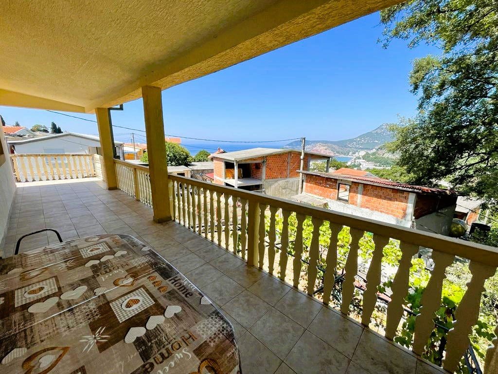 Charming House with Sea View in Sutomore | 146m² Ideal Family Home — Montenegro