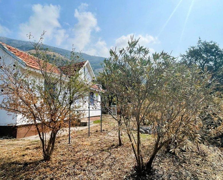 🏠 Affordable Property in Sutomore – €70,000 Opportunity with Sea View - In Process of Legalization — Montenegro