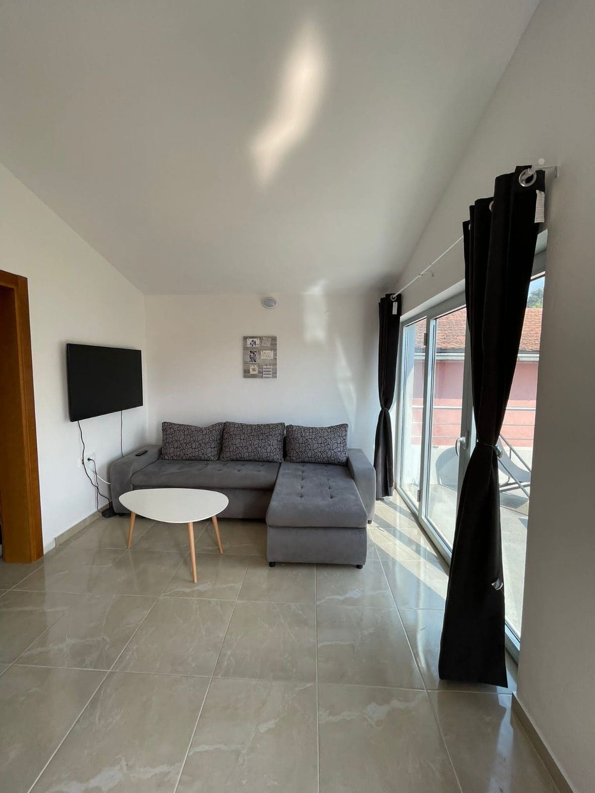 Stunning New House for Sale in Utjeha Montenegro – 3 Apartments, Sea Views & Investment Potential — Montenegro