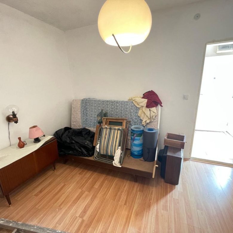 🏠 Affordable Property in Sutomore – €70,000 Opportunity with Sea View - In Process of Legalization — Montenegro