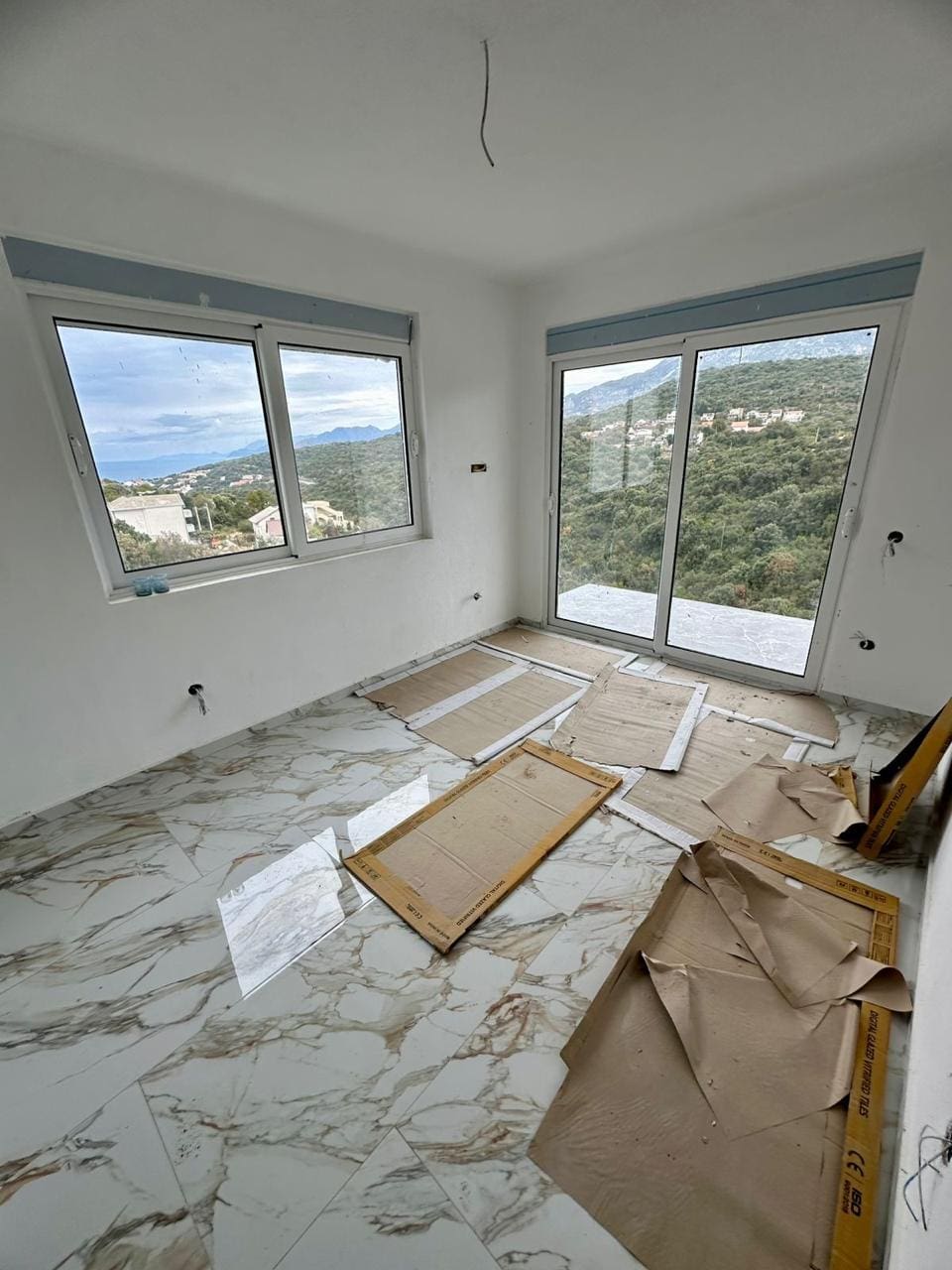 Apartments with Sea View in Utjeha | 3 New Units | Ideal Coastal Living — Montenegro