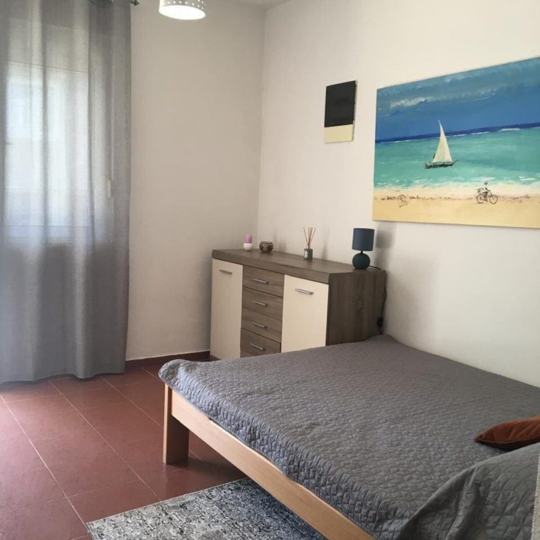 🏡 Затишний будинок на продаж у Зеленому Поясі Бар – Мебльований, 107 м², Чудове Розташування — Чорногорія