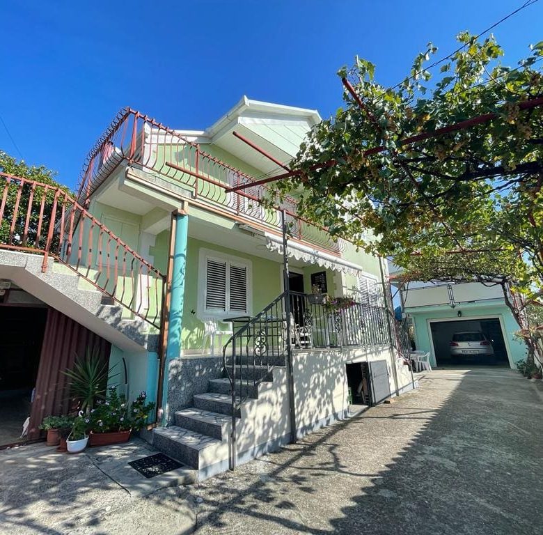 Comfortable 4-Bedroom House for Sale in Bjeliši Bar – Move-In Ready