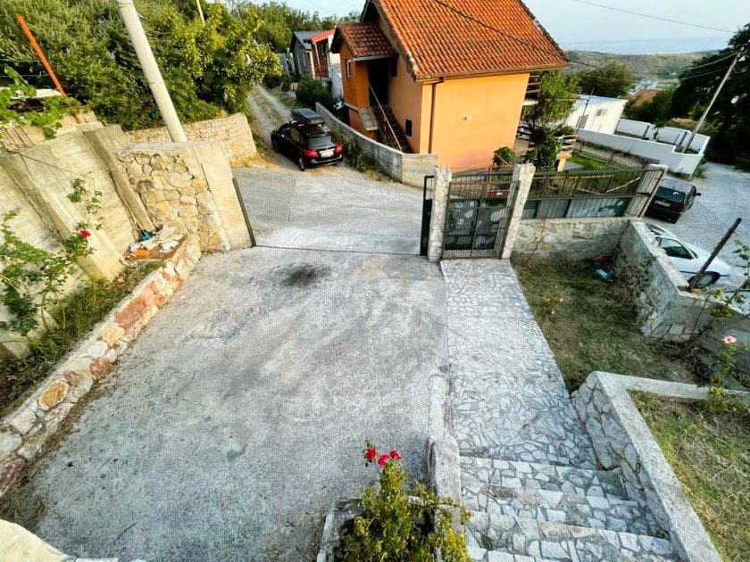 House for Sale in Sutomore – 50m², Expandable, Sea View, Parking — Montenegro