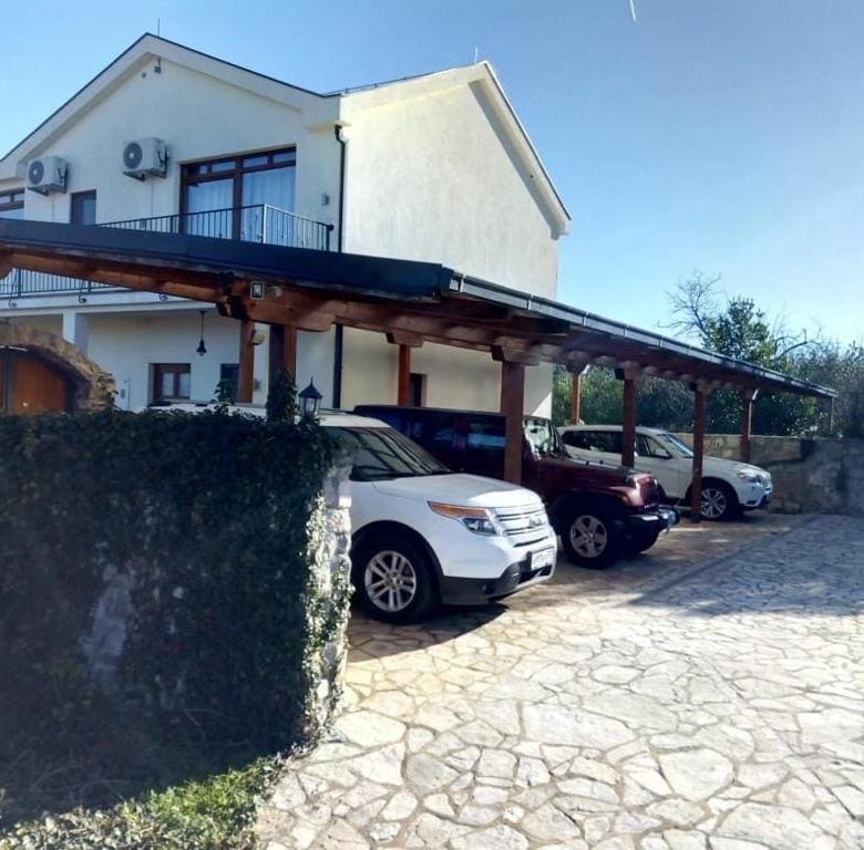 Townhouse with Sea View in Vranovici – 140m², Pool, Sauna — Montenegro