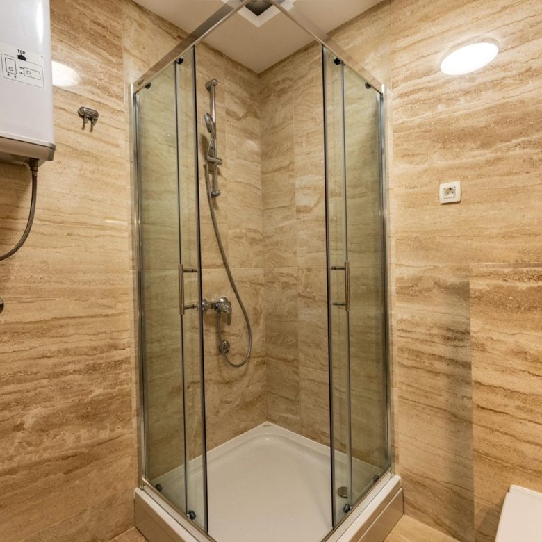 Luksuzni trosoban penthouse u Pržnu, Budva, sa panoramskim pogledom na more — Crna Gora