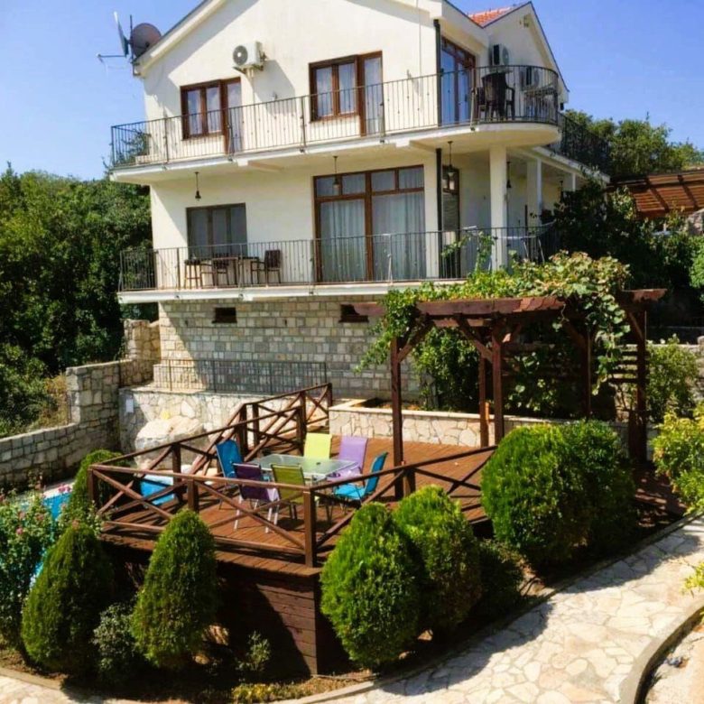 Townhouse with Sea View in Vranovici – 140m², Pool, Sauna — Montenegro