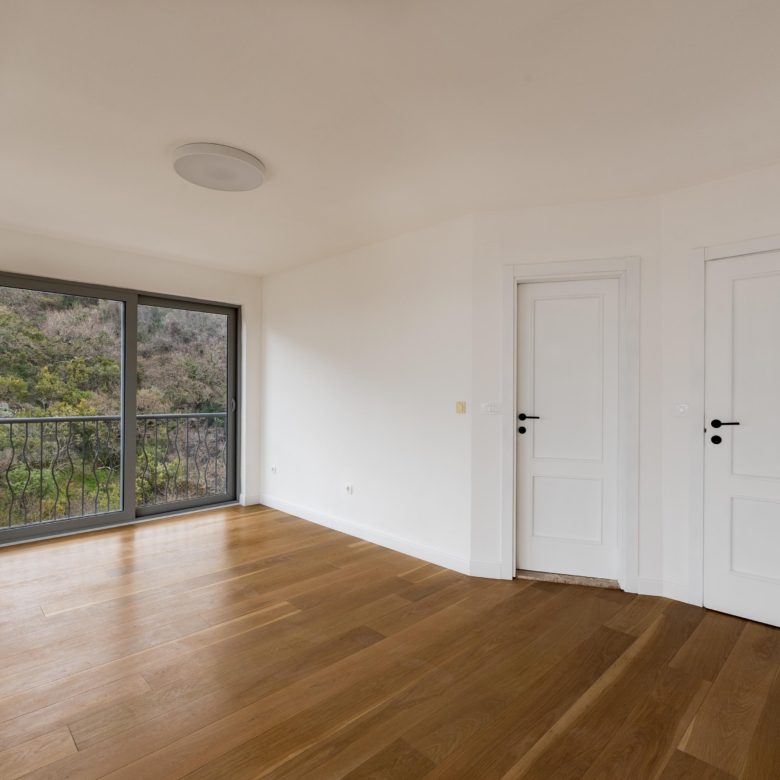 Luksuzni trosoban penthouse u Pržnu, Budva, sa panoramskim pogledom na more — Crna Gora