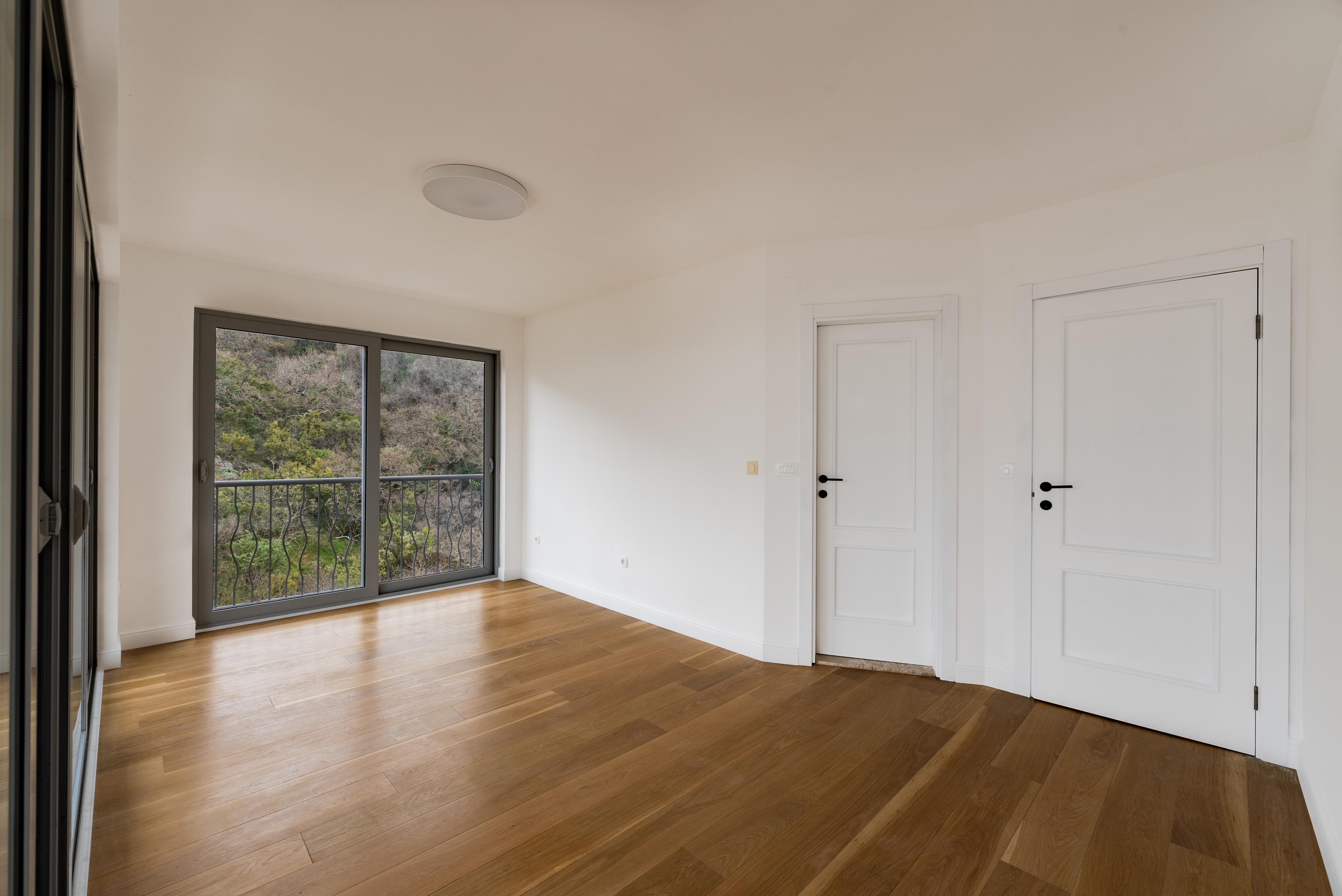 Luksuzni trosoban penthouse u Pržnu, Budva, sa panoramskim pogledom na more — Crna Gora