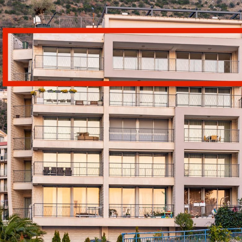 Luksuzni trosoban penthouse u Pržnu, Budva, sa panoramskim pogledom na more — Crna Gora
