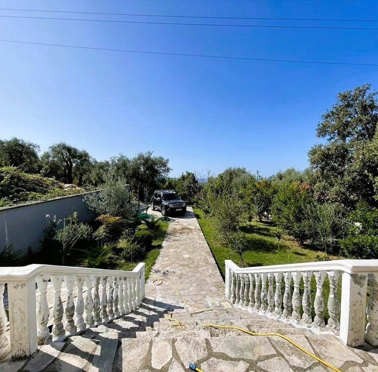 Real Estate Bar: 4-Bedroom Sea View House for Sale – €285K Deal — Montenegro