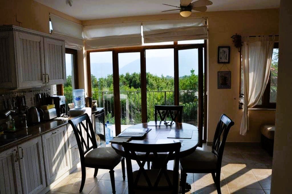 Townhouse with Sea View in Vranovici – 140m², Pool, Sauna — Montenegro