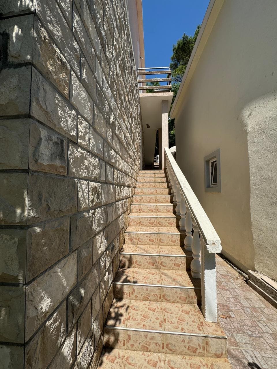 House for Sale in Budva – 7 Bedrooms, Sea View, Peaceful Location — Montenegro