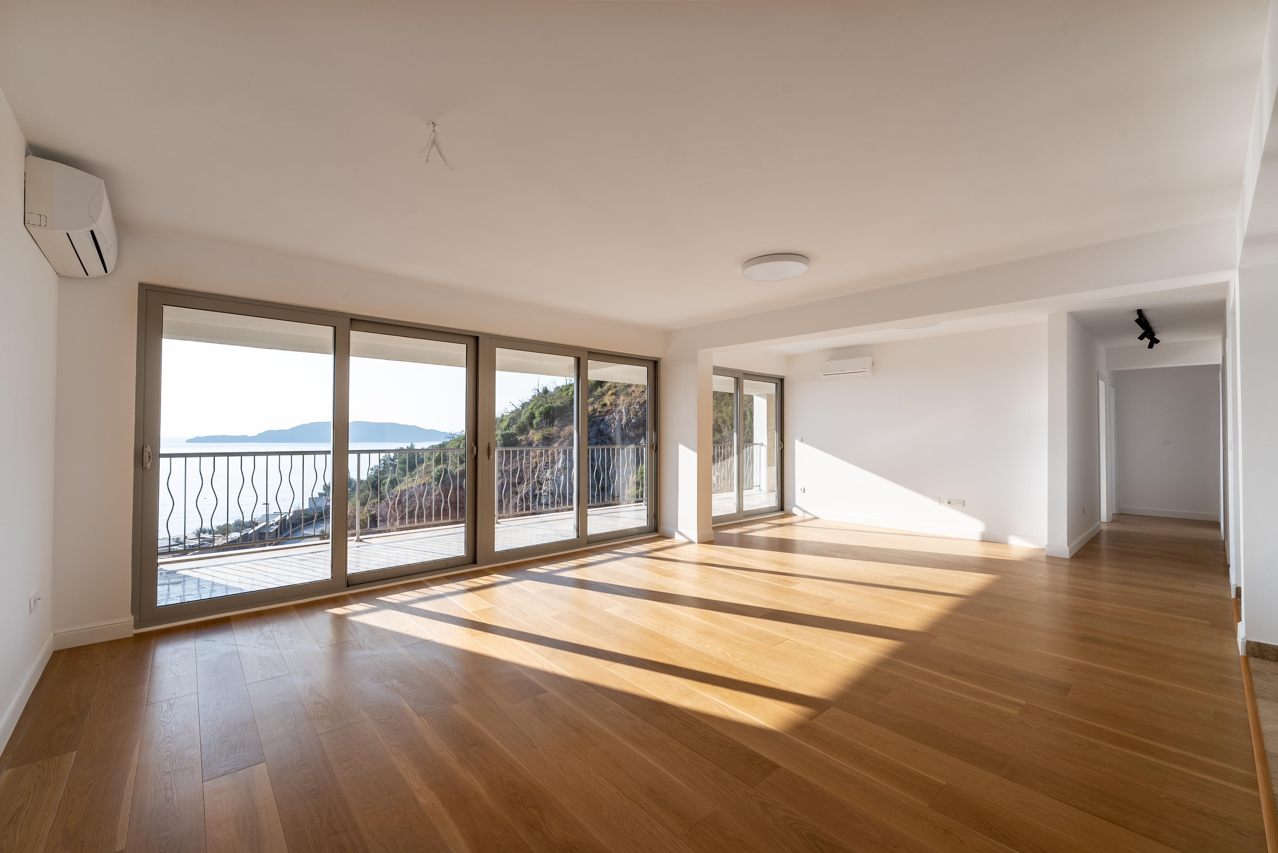 Luksuzni trosoban penthouse u Pržnu, Budva, sa panoramskim pogledom na more — Crna Gora