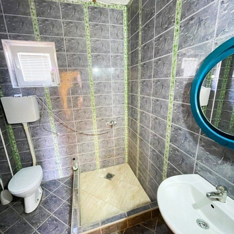 Zeleni Pojas'ta Satılık Daire – Bar, Karadağ'da Deniz Manzaralı Yaşam — Karadağ