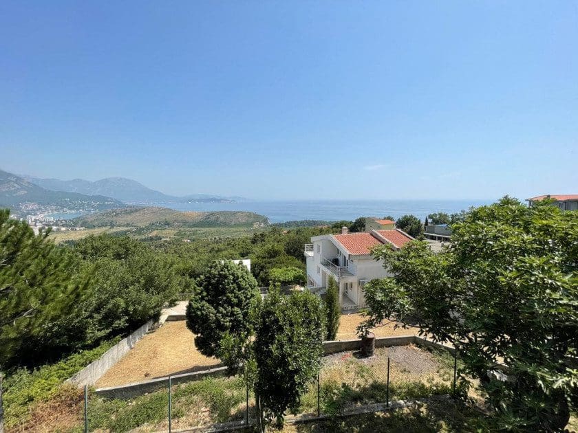 🏡 Charming 4-Bedroom House with Sea View in Sutomore – 88m² — Montenegro