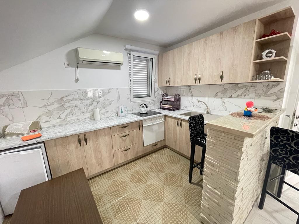 Comfortable 4-Bedroom House for Sale in Bjeliši Bar – Move-In Ready — Montenegro