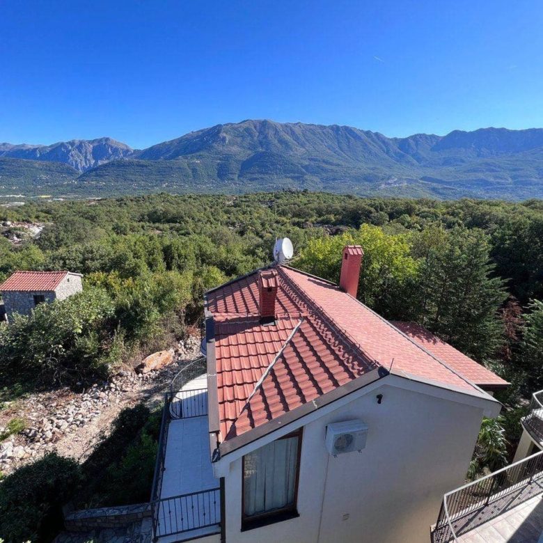 Townhouse with Sea View in Vranovici – 140m², Pool, Sauna — Montenegro