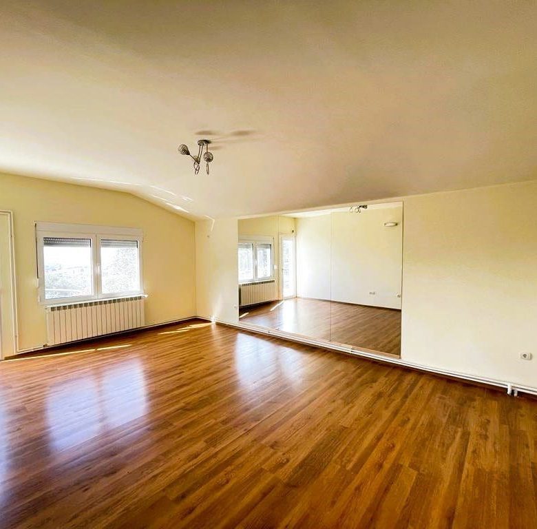 Real Estate Bar: 4-Bedroom Sea View House for Sale – €285K Deal — Montenegro