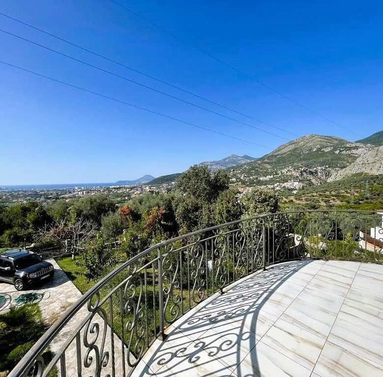 Real Estate Bar: 4-Bedroom Sea View House for Sale – €285K Deal — Montenegro