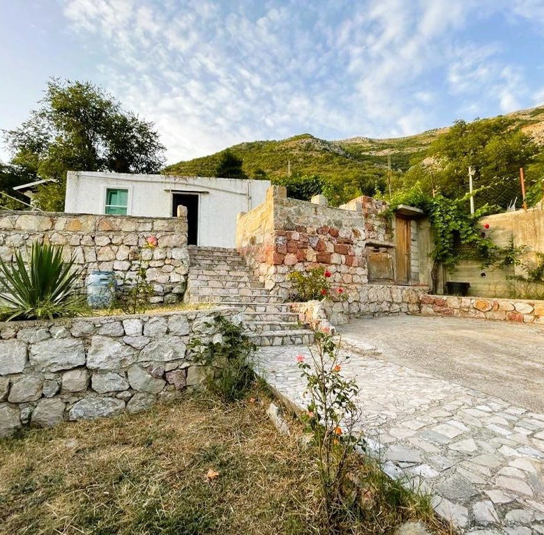House for Sale in Sutomore – 50m², Expandable, Sea View, Parking — Montenegro