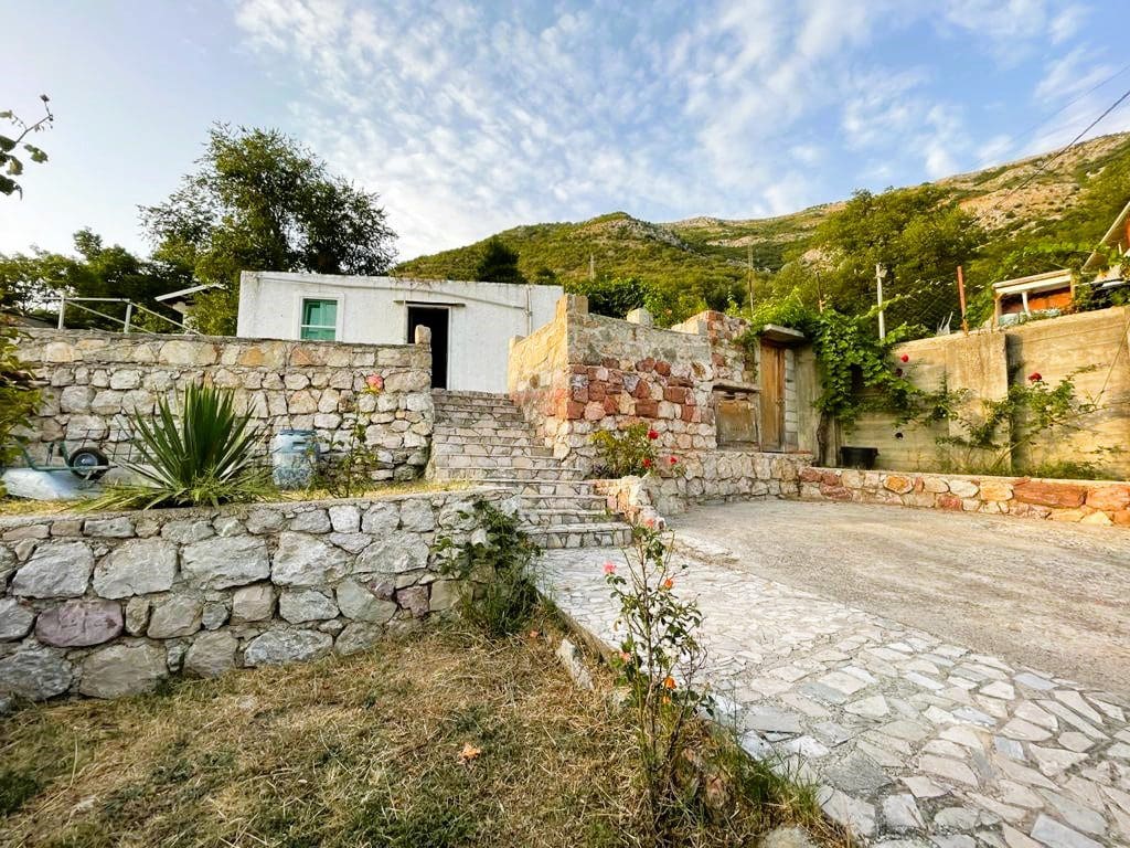 House for Sale in Sutomore – 50m², Expandable, Sea View, Parking — Montenegro