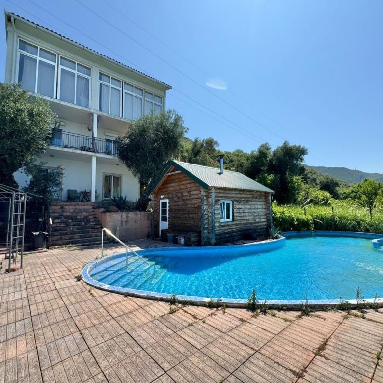 🏡 Villa for Sale in Podbabac Budva – 286 m² with Pool & Sauna