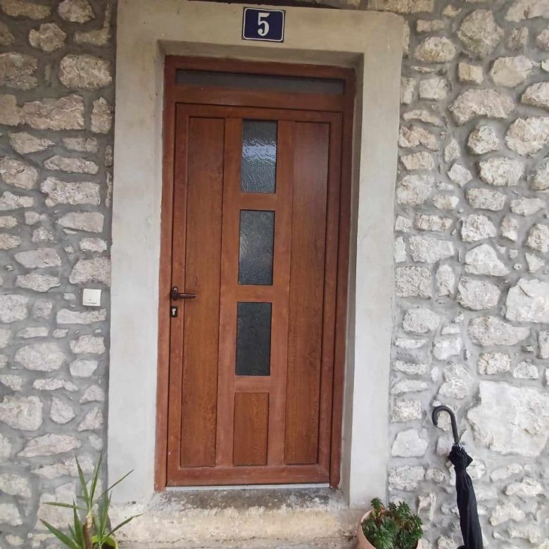 Elite Stone House for Sale near Danilovgrad – Cultural Gem with Gardens and Security System — Montenegro