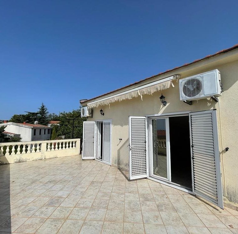 🏠 Home with sea view in Sutomore, 7-Bedroom,  Sea View — Montenegro