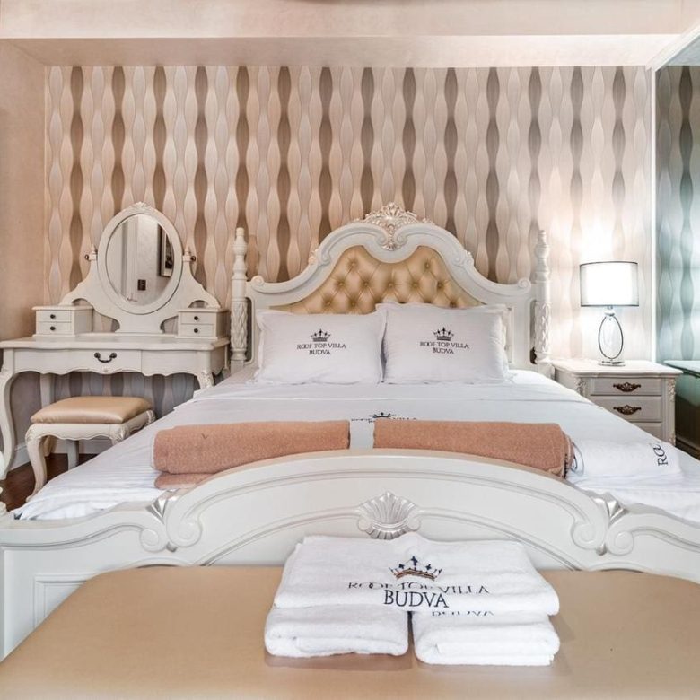 Penthouse for Sale in Budva – Luxury Rooftop Villa with Pool & Sea View — Montenegro