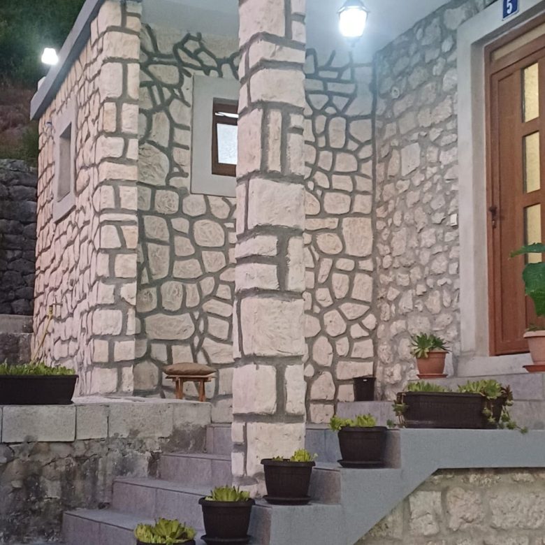 Elite Stone House for Sale near Danilovgrad – Cultural Gem with Gardens and Security System — Montenegro