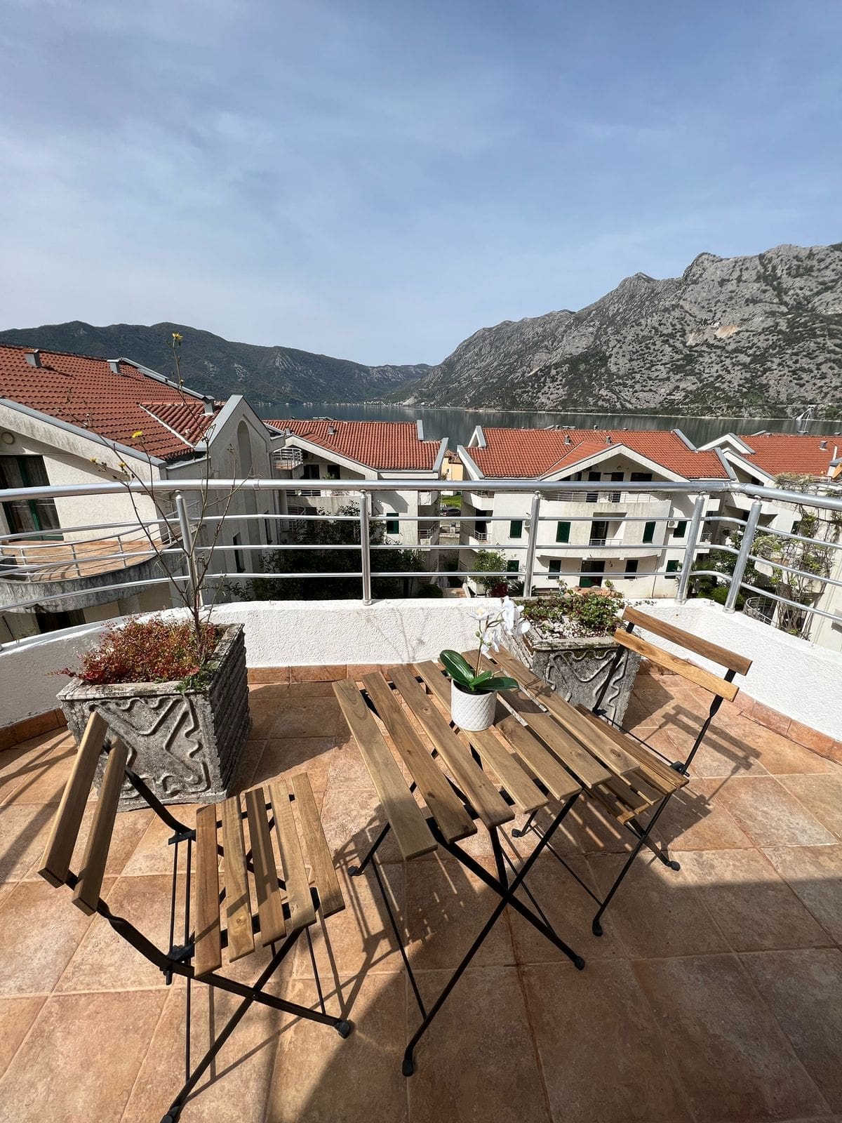 🏡 Duplex Apartment for Sale in Risan – 130 m² in Roman Gardens Complex — Montenegro