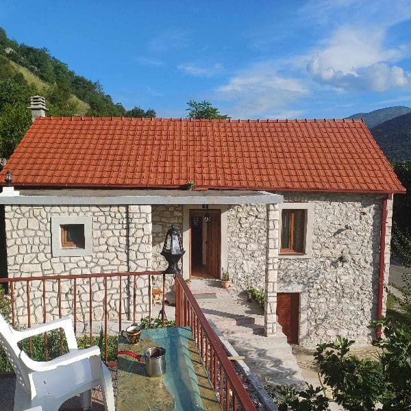 Elite Stone House for Sale near Danilovgrad – Cultural Gem with Gardens and Security System — Montenegro