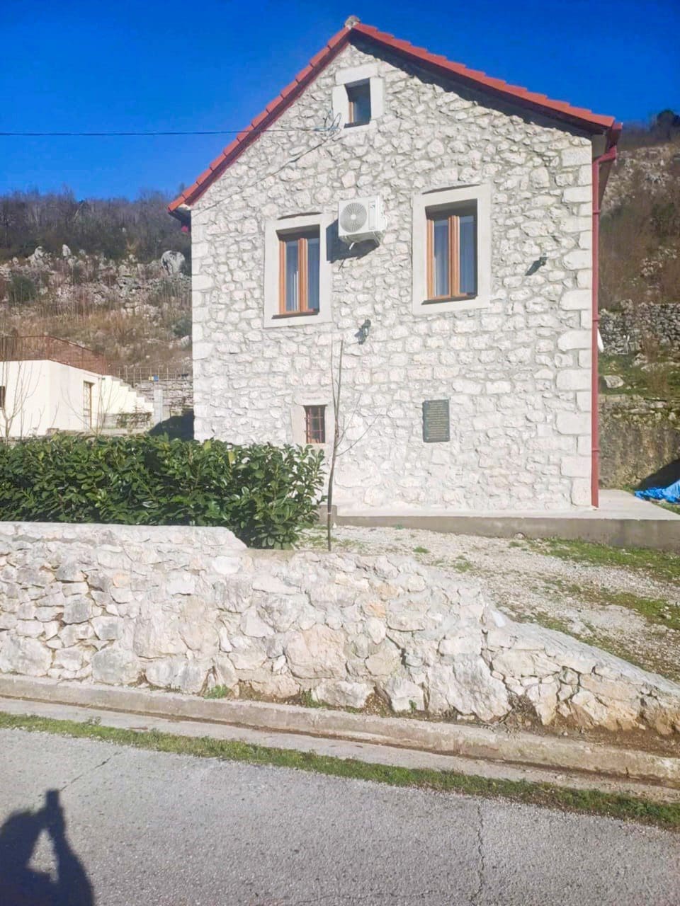 Elite Stone House for Sale near Danilovgrad – Cultural Gem with Gardens and Security System — Montenegro
