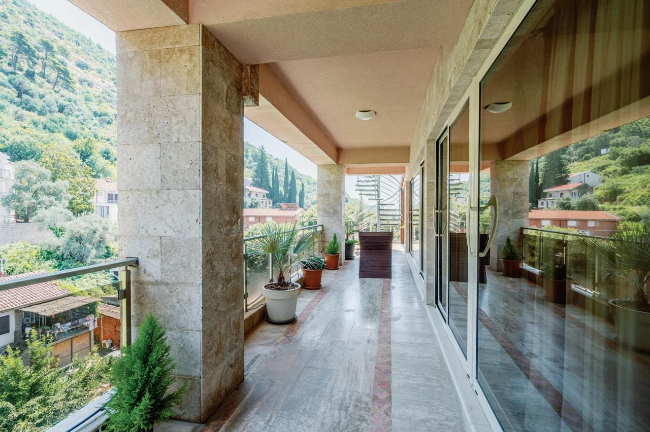 Penthouse for Sale in Budva – Luxury Rooftop Villa with Pool & Sea View — Montenegro