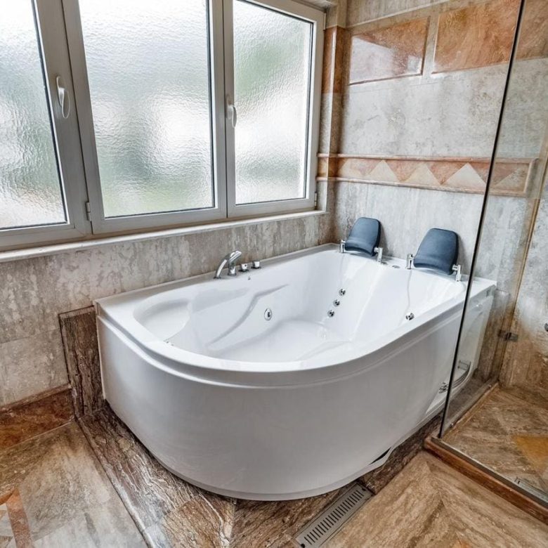 Penthouse for Sale in Budva – Luxury Rooftop Villa with Pool & Sea View — Montenegro