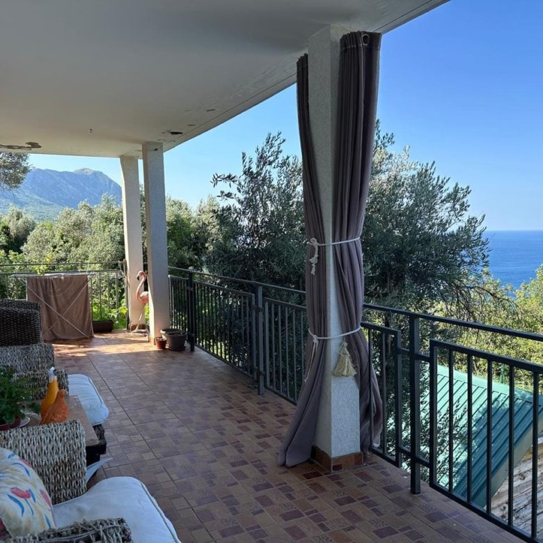 🏡 Villa for Sale in Podbabac Budva – 286 m² with Pool & Sauna — Montenegro