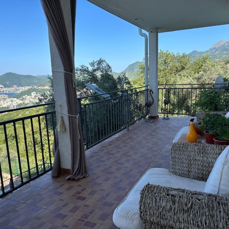 🏡 Villa for Sale in Podbabac Budva – 286 m² with Pool & Sauna — Montenegro