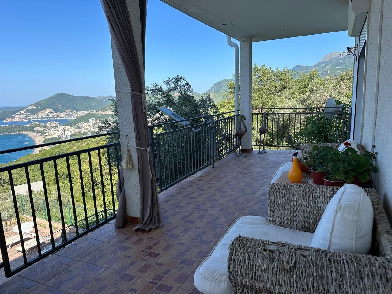🏡 Villa for Sale in Podbabac Budva – 286 m² with Pool & Sauna — Montenegro