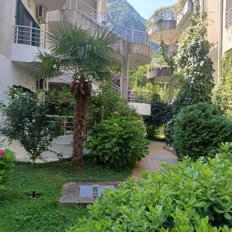 🏡 Duplex Apartment for Sale in Risan – 130 m² in Roman Gardens Complex — Montenegro