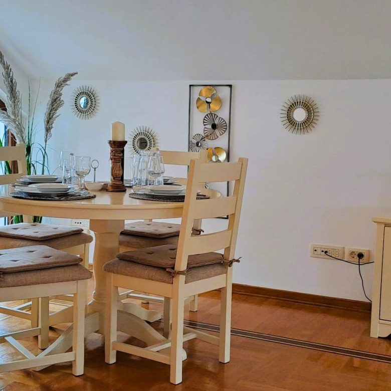 Penthouse Apartment for Sale in Budva – Central Location with Sea View — Montenegro