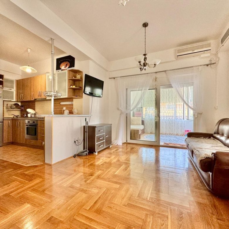 Apartment for Sale in Budva – 65 m², Pool, Secure — Montenegro