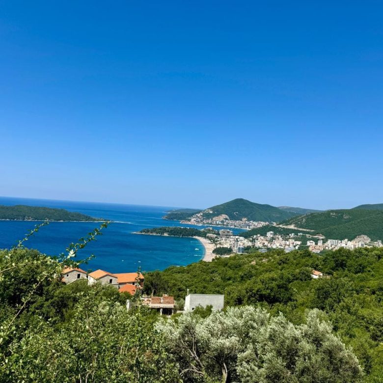 🏡 Villa for Sale in Podbabac Budva – 286 m² with Pool & Sauna — Montenegro